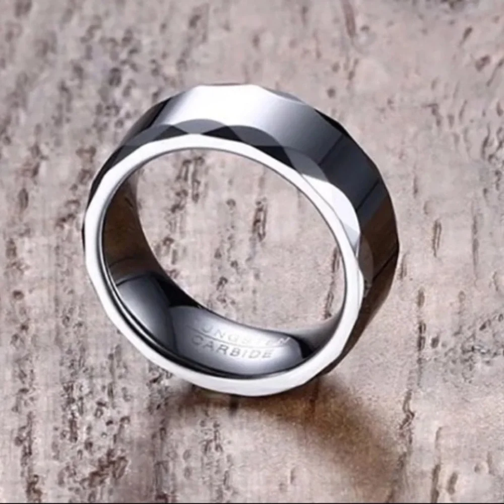 Silver Tungsten Carbide 8mm Faceted Beveled Hammered Edge Band Ring High Shine